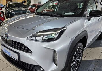 Toyota Yaris Cross 22.140 km 24.890 &euro; Paderborn 33104