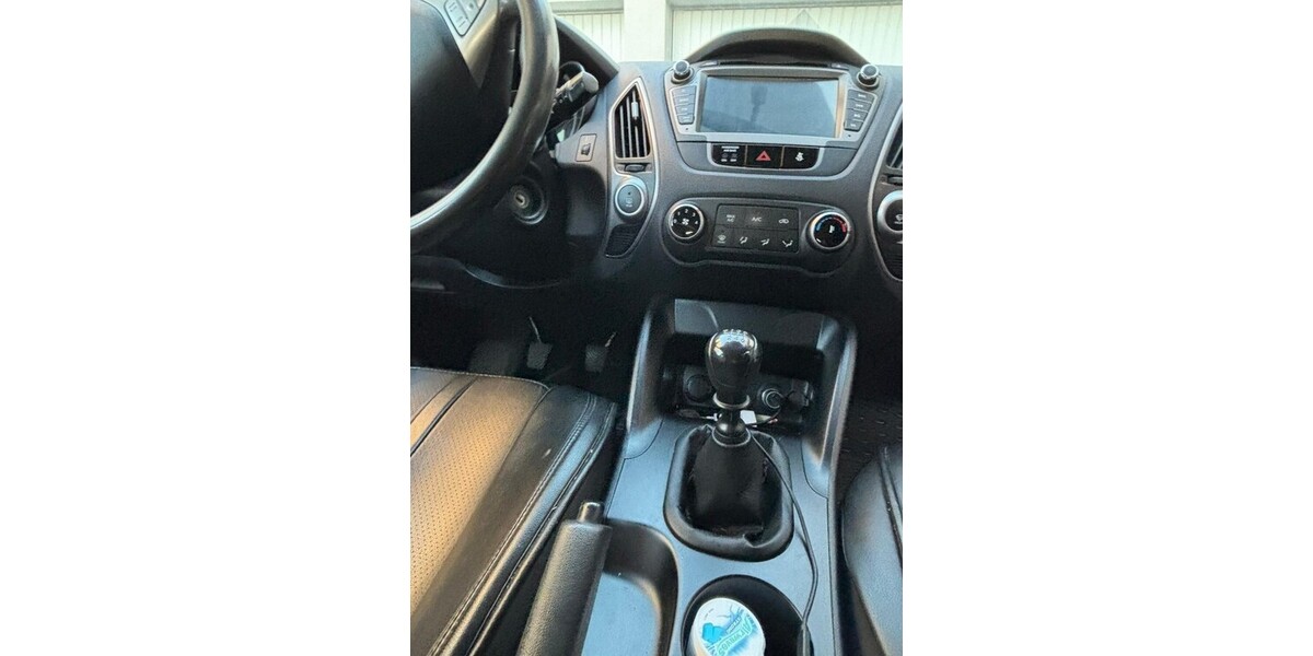 Hyundai ix 35 133.000 km 5.000 &euro; Wetter 35083