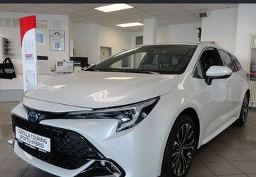 Toyota Corolla 9.200 km 34.030 &euro; Friedrichshafen 88046