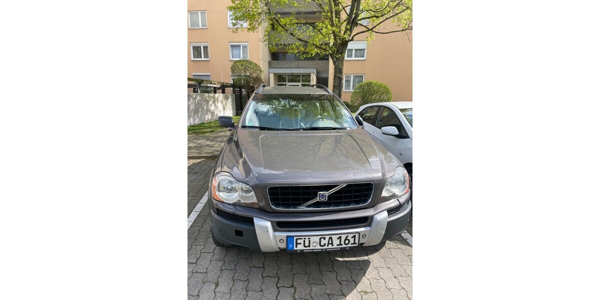 Volvo XC90 274.050 km 4.680 &euro; Fürth 90744