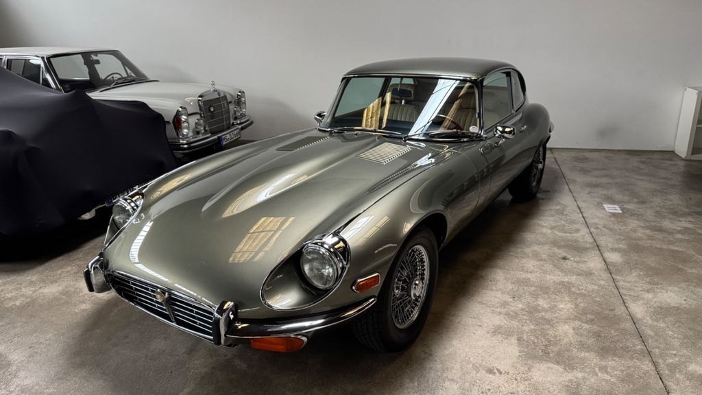 Jaguar E-Type 57.308 km 89.900 &euro; Münster 48165