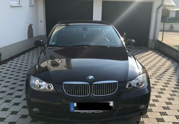BMW 325 211.000 km 7.299 &euro; Poppenlauer 97711