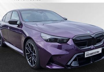 BMW M5 17.750 km 125.900 &euro; Kleve 47533