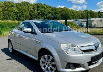 Opel Tigra 115.000 km 2.950 &euro; Ahlen 59229