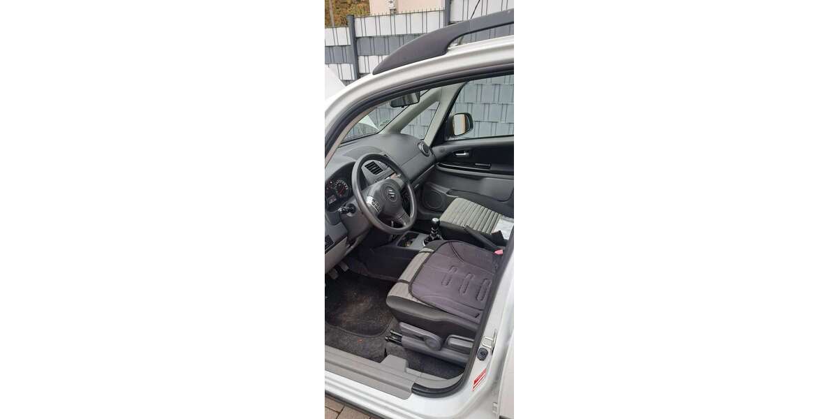 Suzuki SX4 124.000 km 2.500 &euro; Oberbieber (Neuwied) 56566