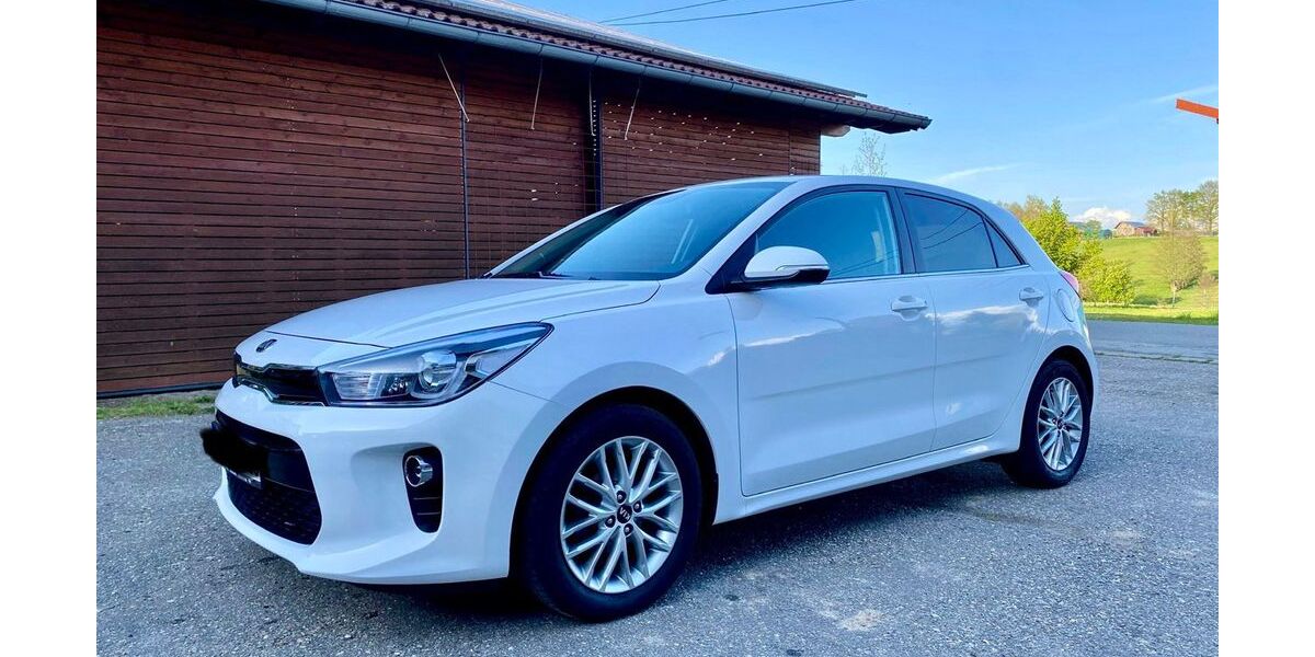 Kia Rio 63.000 km 12.300 &euro; Iggensbach 94547