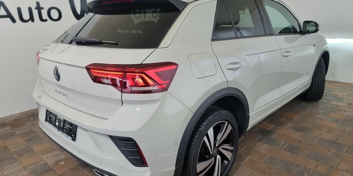 VW T-Roc R-Line 2025 LED-Matrix IQ Kamera VIC DSG 30.400 km 27.500 &euro; Garrel 49681