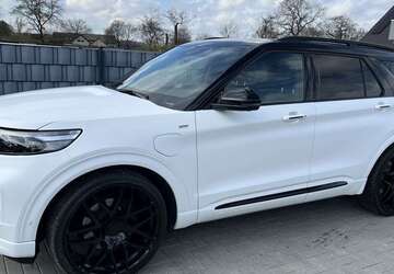 Ford Explorer 60.500 km 57.750 &euro; Düdenbüttel 21709