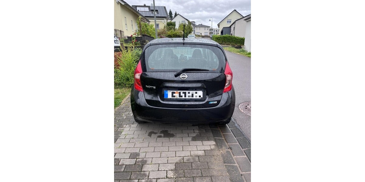 Nissan Note 162.000 km 4.800 &euro; Pellingen 54331