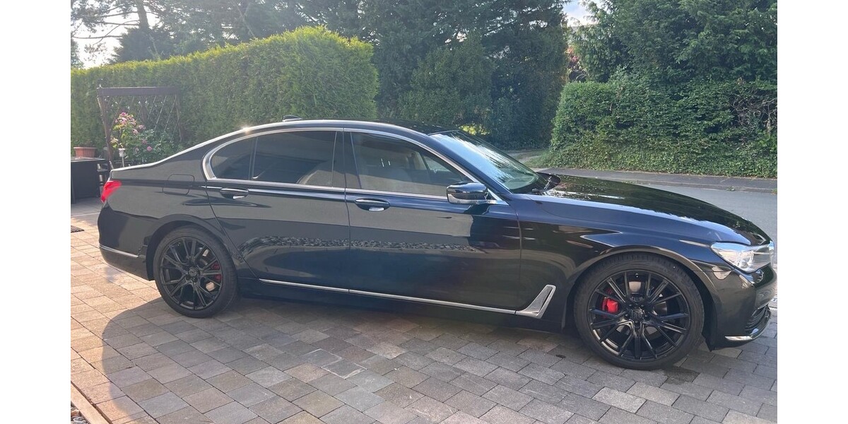 BMW 730 126.000 km 36.900 &euro; Lemgo 32657