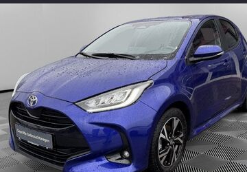 Toyota Yaris 3.300 km 24.665 &euro; Greifswald 17489