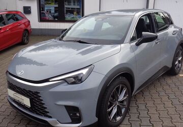 Lexus LBX 6.100 km 35.950 &euro; Mülheim 45481