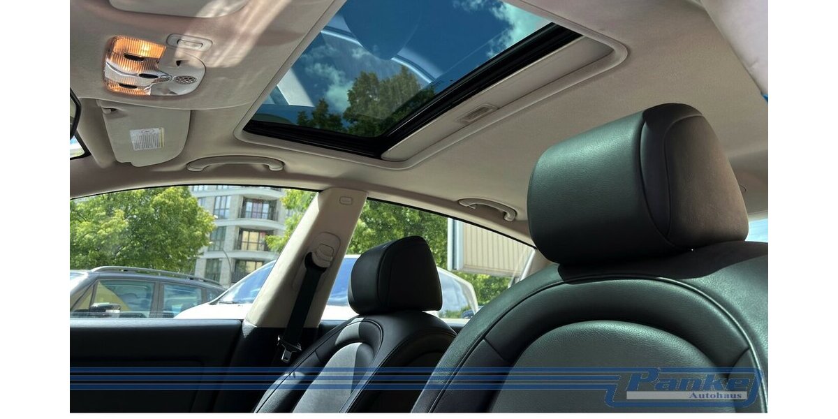 Citroen C6 Pallas*Pano*HUP*Leder*JBL*SHZ*MultiL*PDC* 157.074 km 7.490 &euro; Berlin 13187