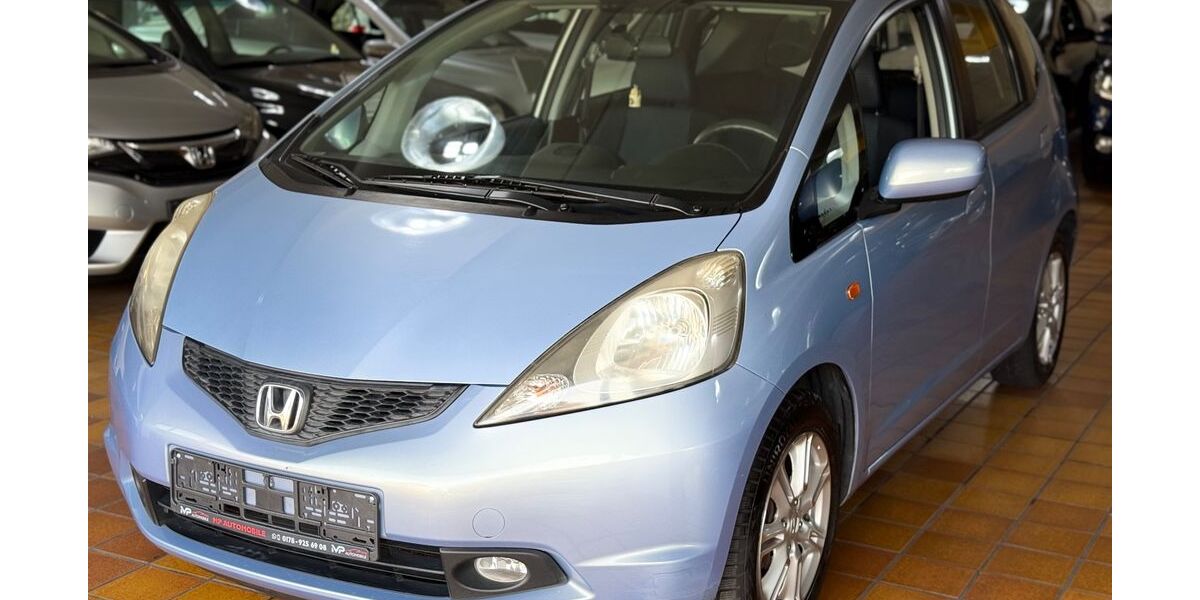 Honda Jazz 110.000 km 4.390 &euro; Oberhausen 46145
