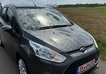 Ford B-Max 93.000 km 7.499 &euro; HALLE 06116