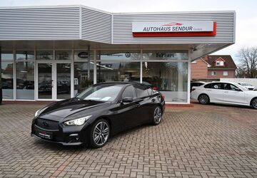 INFINITI Q50 165.231 km 15.990 &euro; Menslage 49637