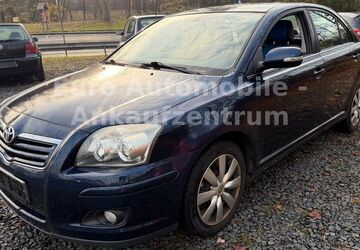 Toyota Avensis 279.600 km 1.790 &euro; Kirchen 57548