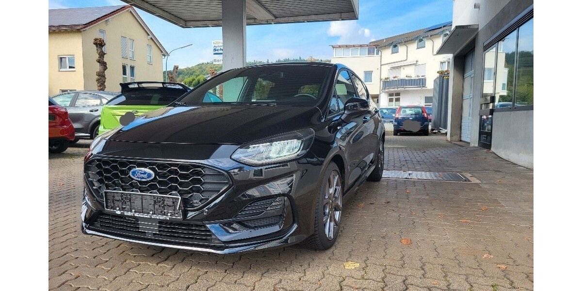 Ford Fiesta 18.300 km 18.300 &euro; Wächtersbach 63607