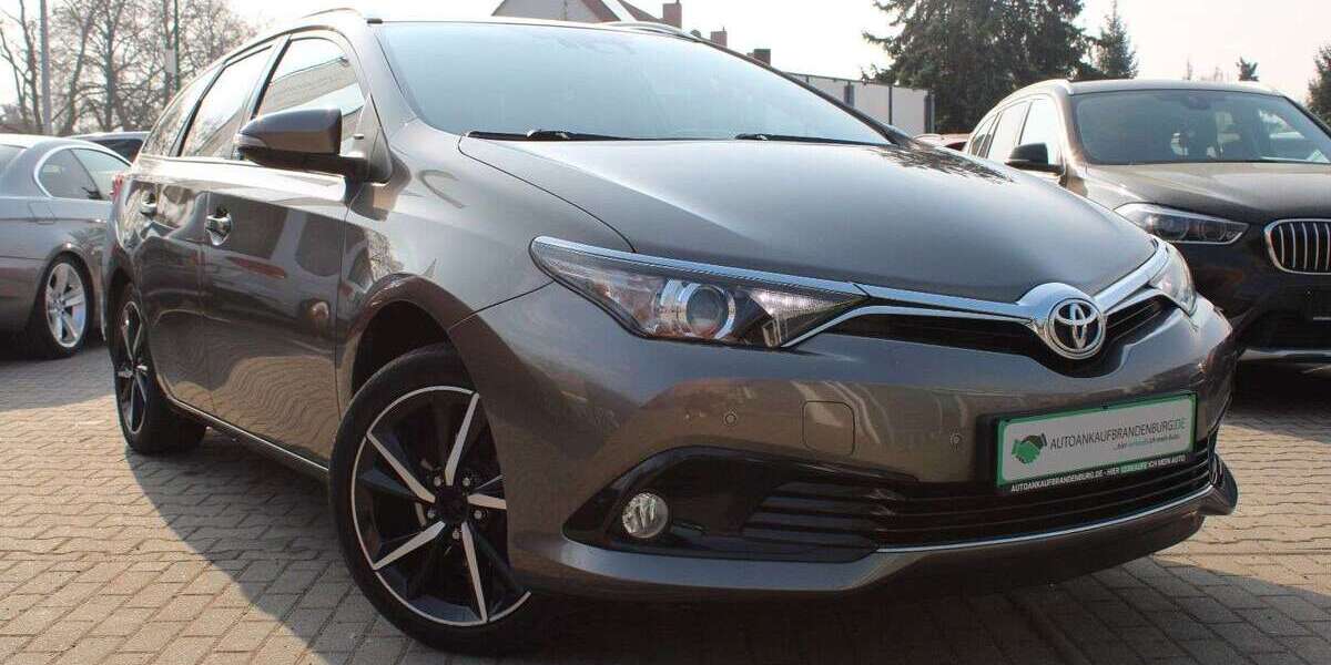 Toyota Auris 85.944 km 12.200 &euro; Königs Wusterhausen, Zeesen 15711