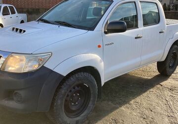 Toyota Hilux 225.000 km 16.898 &euro; Heinsberg 52525