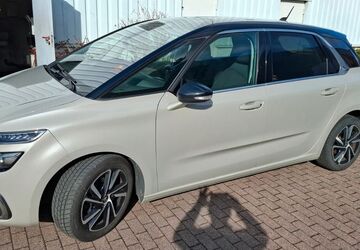 Citroen C4 Picasso 99.300 km 10.000 &euro; Langen 63225