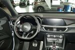 Alfa Romeo Stelvio 2.2 D Competizione Q4 ALLRAD LEDER AHK 45.000 km 38.380 &euro; Lich 35423
