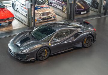 Ferrari 488 Pista 7.112 km 469.000 &euro; Köln 50829