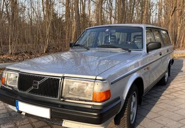 Volvo 240 250.000 km 18.900 &euro; Berlin 10999