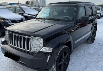 Jeep Cherokee 255.000 km 2.990 &euro; München 81829