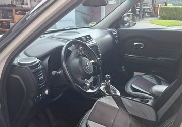 Kia Soul 121.000 km 9.400 &euro; Grävenwiesbach 61279