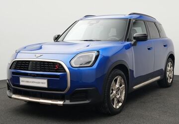 Mini Countryman S (Cooper) 2.867 km 42.489 &euro; 