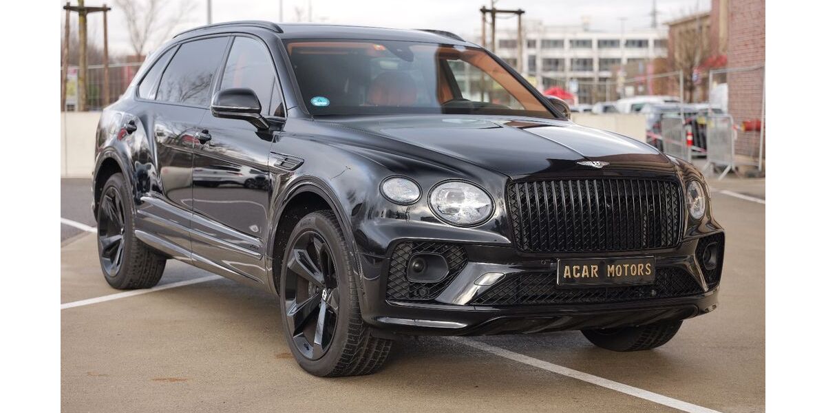 Bentley Bentayga 32.800 km 209.000 &euro; München 80939