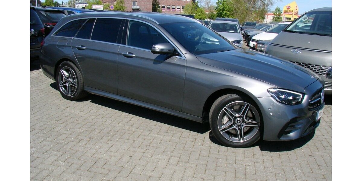 Mercedes-Benz E 300 de AMG Exclusive Interieur Hybrid Kamera Tem 97.123 km 29.480 &euro; Falkensee 14612