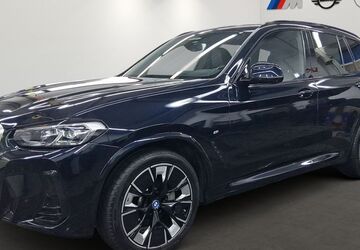 BMW iX3 35.758 km 41.940 &euro; München 81827