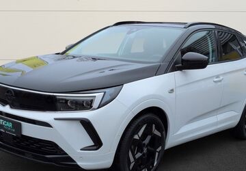 Opel Grandland (X) 7.550 km 29.445 &euro; Gnarrenburg 27442