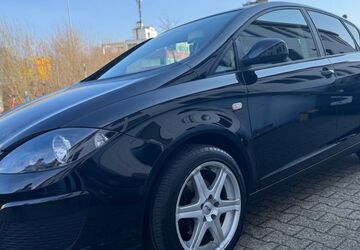 Seat Altea 157.105 km 4.450 &euro; Wuppertal 42285