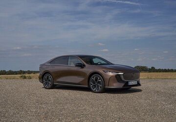 Mazda 6e 1.250 km 38.950 &euro; Damme 49401