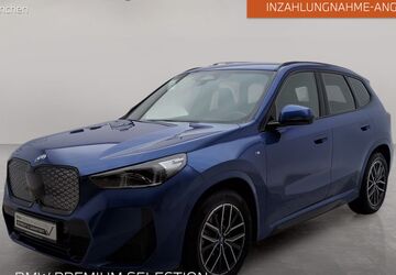 BMW iX1 9.746 km 42.702 &euro; München 80939