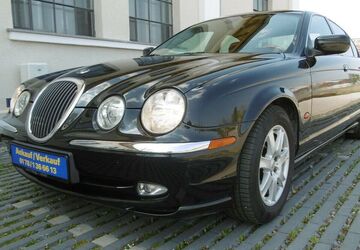 Jaguar S-Type 164.000 km 5.950 &euro; München 81249