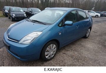 Toyota Prius 127.200 km 5.990 &euro; ESCHWEILER - KINZWEILER 52249