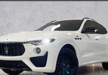 Maserati Levante 11.900 km 89.799 &euro; Gettorf / Kiel 24214