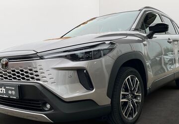 Toyota Corolla Cross 3.000 km 39.590 &euro; Überlingen 88662