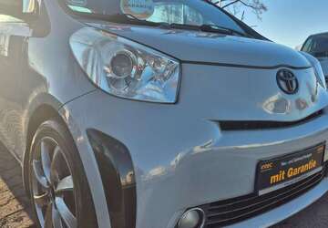 Toyota iQ 162.900 km 4.499 &euro; Berlin 13597