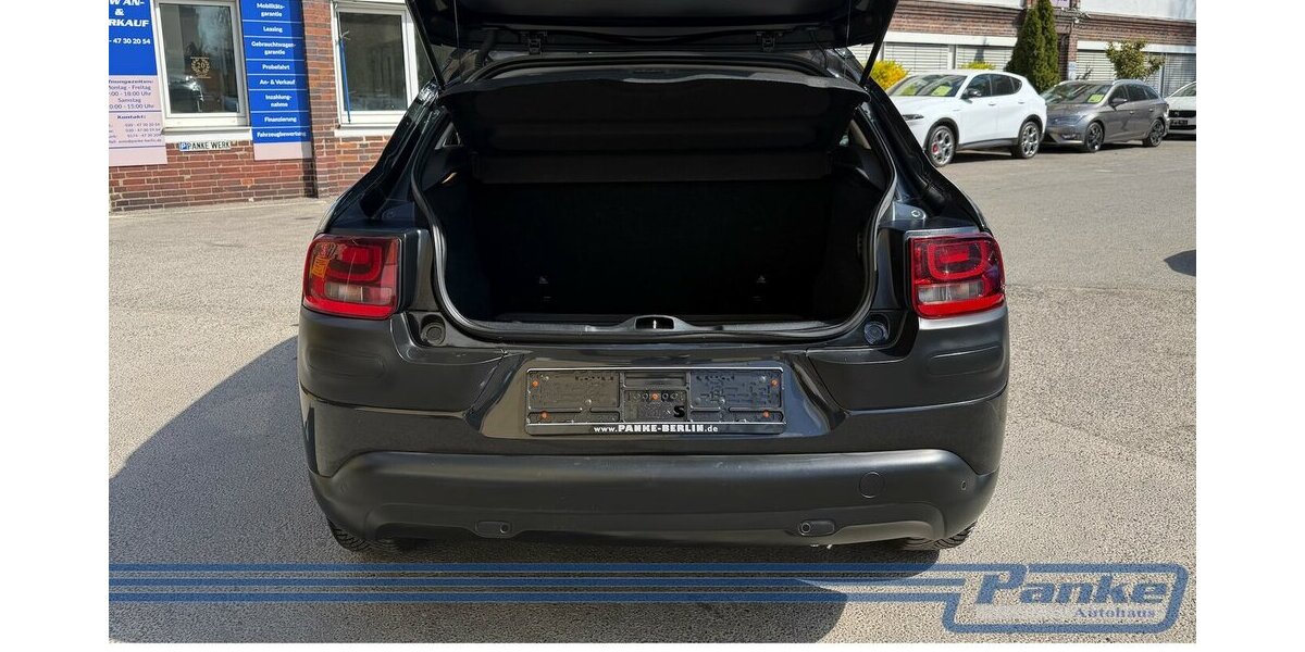 Citroen C4 Cactus Business 1.2*SHZ*NAV*USB*Kamera*LED* 105.469 km 7.600 &euro; Berlin 13187