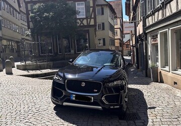 Jaguar F-Pace 93.000 km 38.999 &euro; Boxberg 97944