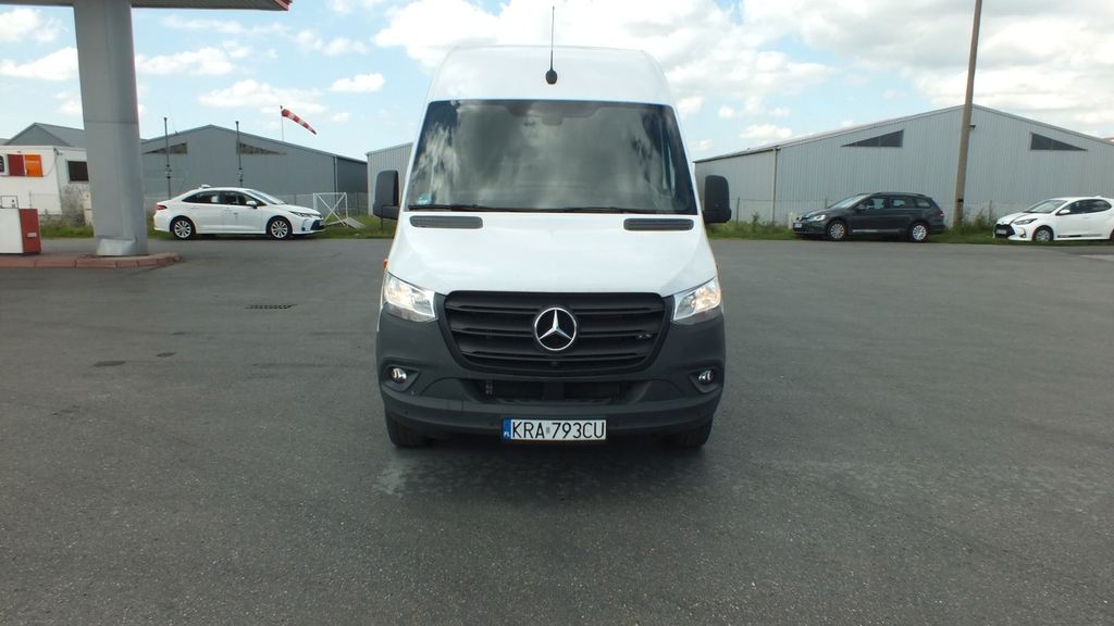 Mercedes-Benz Sprinter 44.000 km 30.627 &euro; Wawrzenczyce 