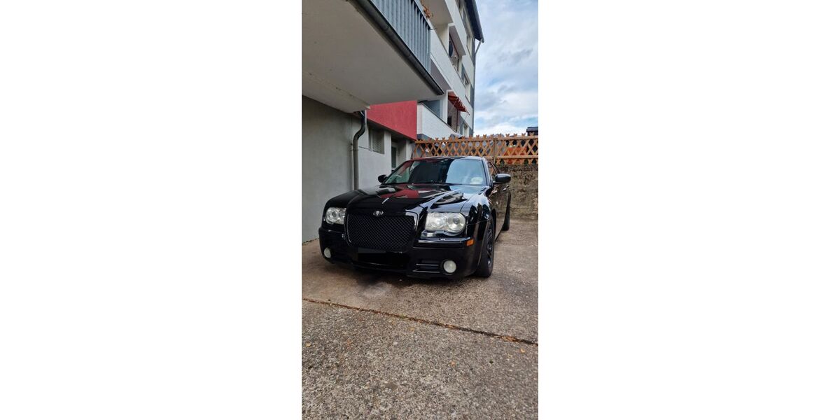 Chrysler 300C 290.000 km 4.450 &euro; Köln 51143