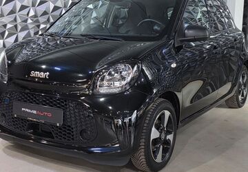 Smart ForFour 46.853 km 9.690 &euro; Dresden 01139