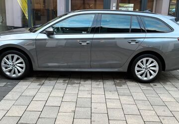 Skoda Octavia 27.027 km 31.950 &euro; Schmallenberg-Niederberndorf 57392