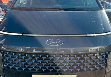 Hyundai STARIA 25.500 km 42.890 &euro; Villingen-Schwenningen 78048